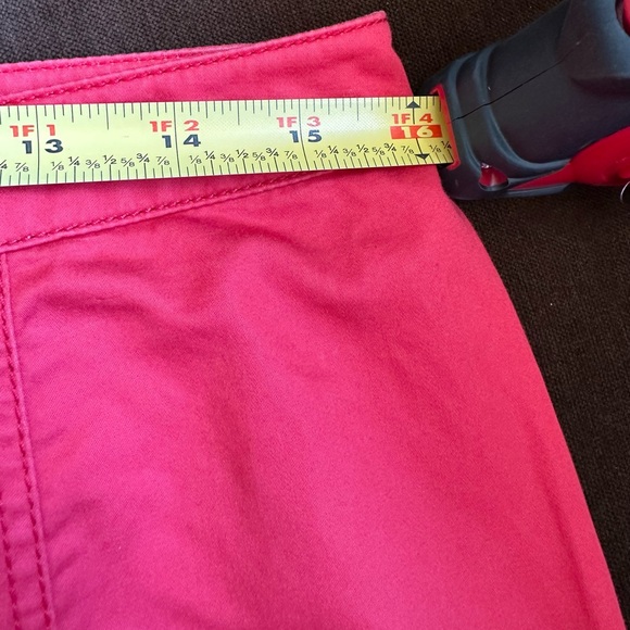 Carolina Herrera Light Red Midi Skirt Zip In Back Bottom Back Pleaded SZ 10 - Picture 15 of 15